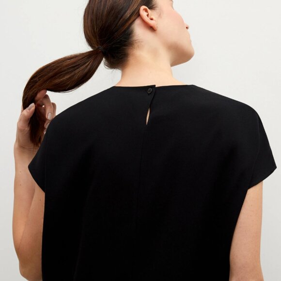 M.M. Lafleur Didion Black Cap Sleeve Modern Crepe Blouse Top Classic Drapey M - Picture 3 of 10